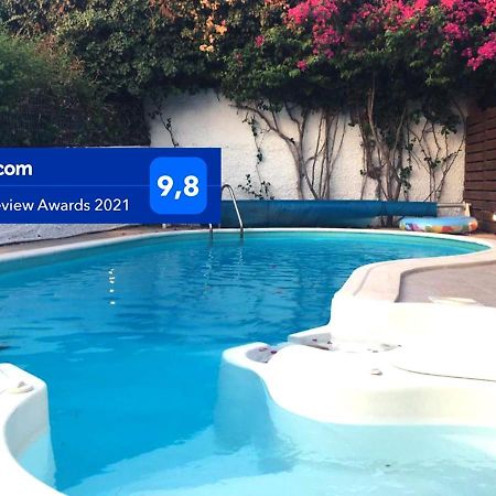 Villa Christina With Private Pool In Saronida, Near Stunning Beaches, Athens Airport & Sounio Экстерьер фото