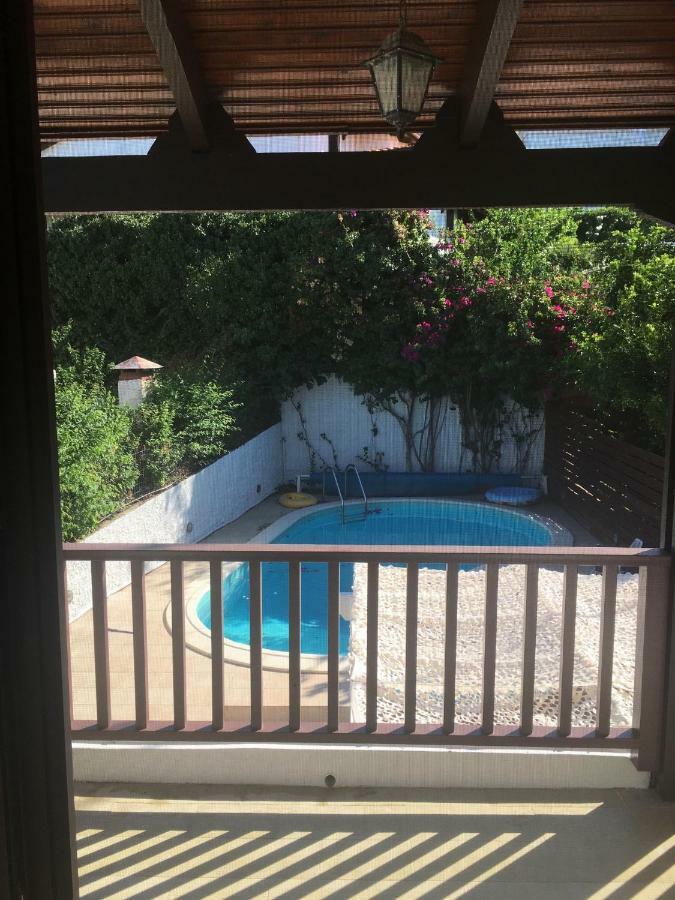 Villa Christina With Private Pool In Saronida, Near Stunning Beaches, Athens Airport & Sounio Экстерьер фото